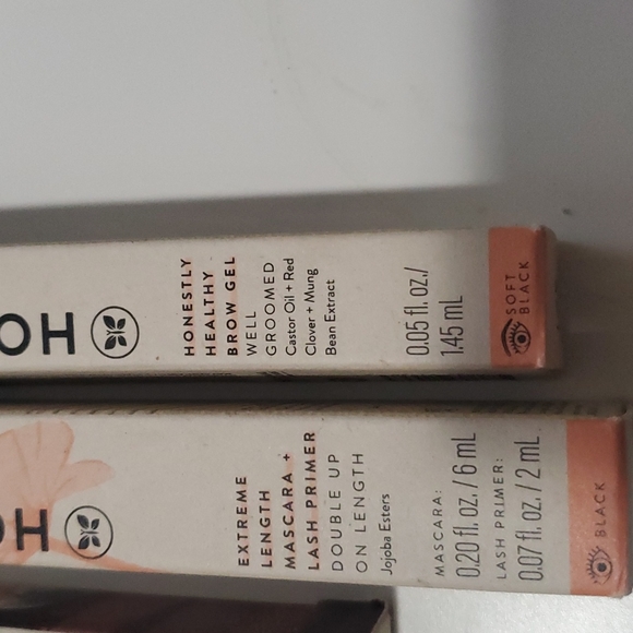 COPY - Makeup - Picture 3 of 4